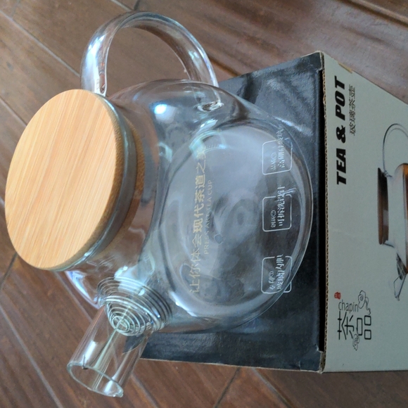 Chapin 1L Chinese Glass Teapot - Picture 2 of 5